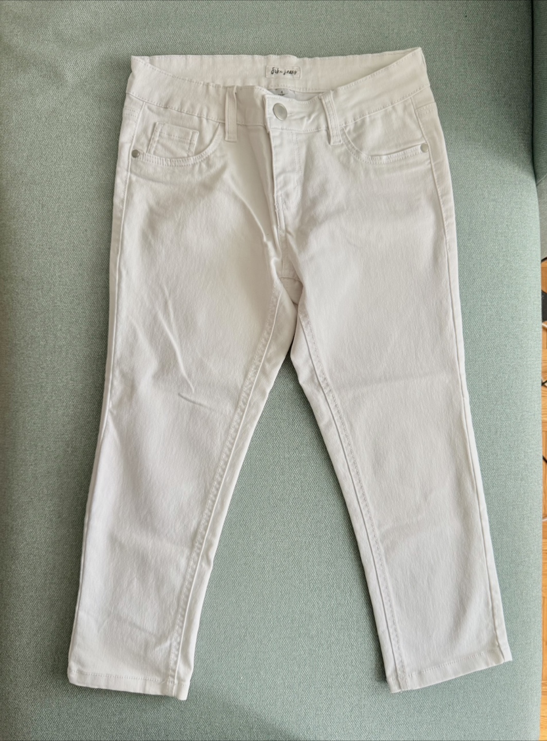 Set of 3 Women’s Denim Capris - US Size 4 - photo 5
