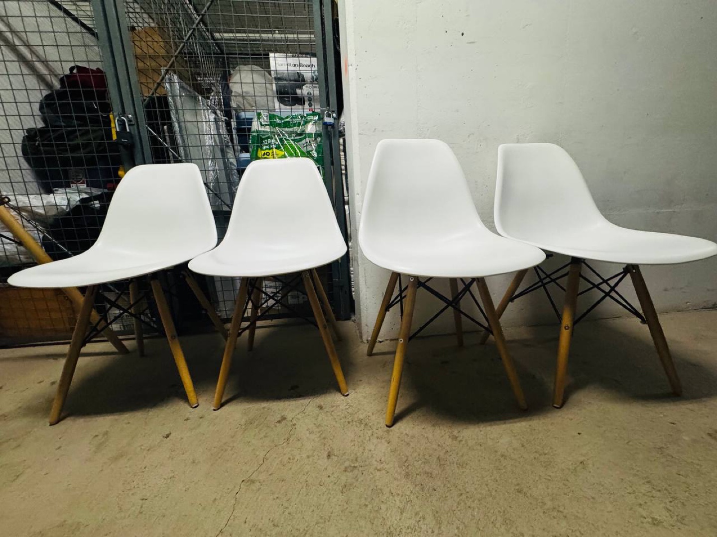 Set of 4 White Eames Style Dining Chairs - photo 3