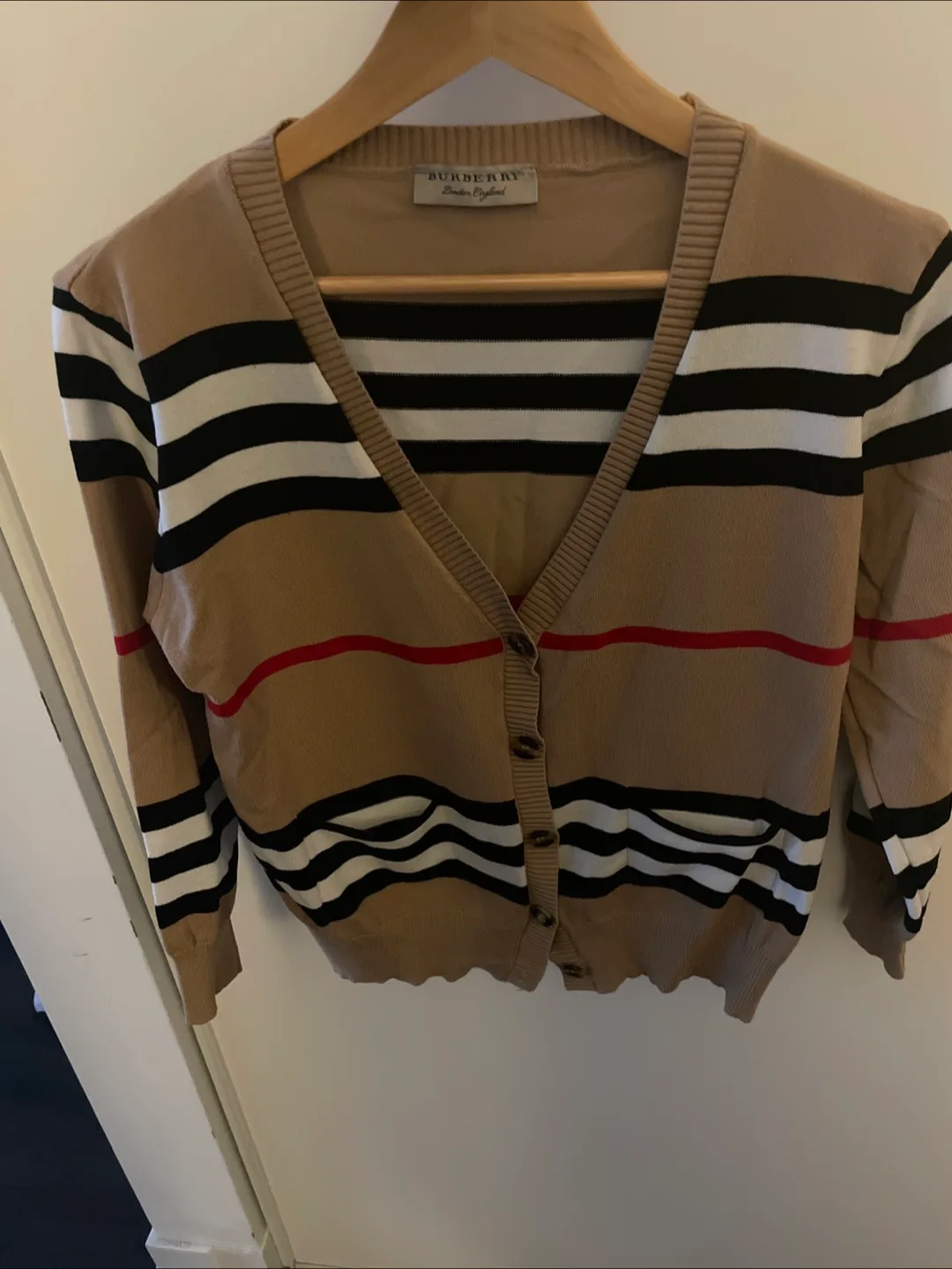 Burberry Cardigan Sweater image indicator(2)
