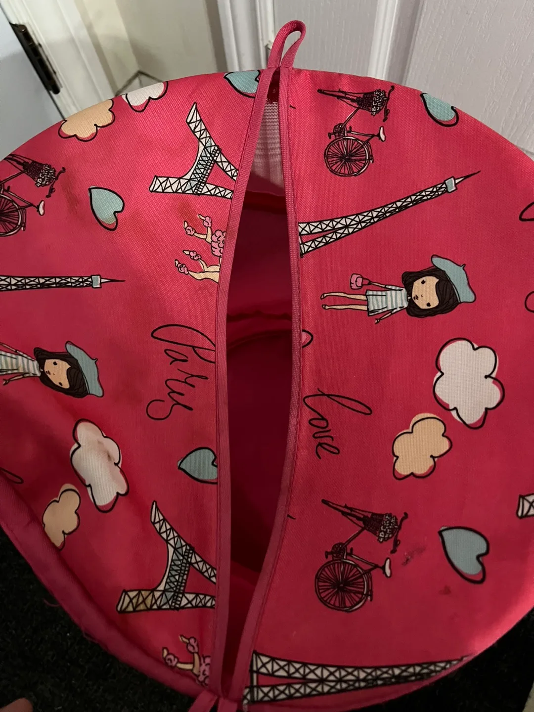 Pink Laundry Hamper #freecycle image indicator(3)