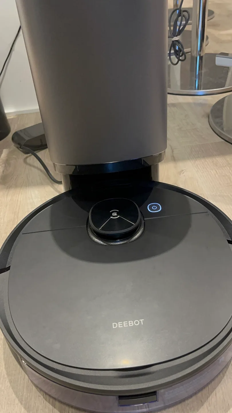 Ecovacs Deebot N10 Max Robot Vacuum with Auto-Empty Station image indicator(2)
