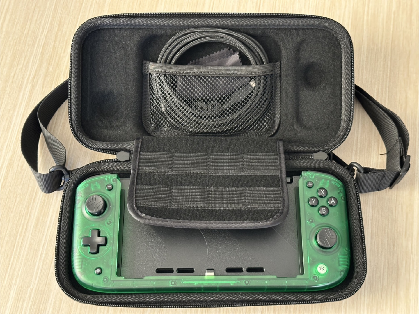CRKD Nitro Deck for Nintendo Switch + Hard Shell Case - photo 5