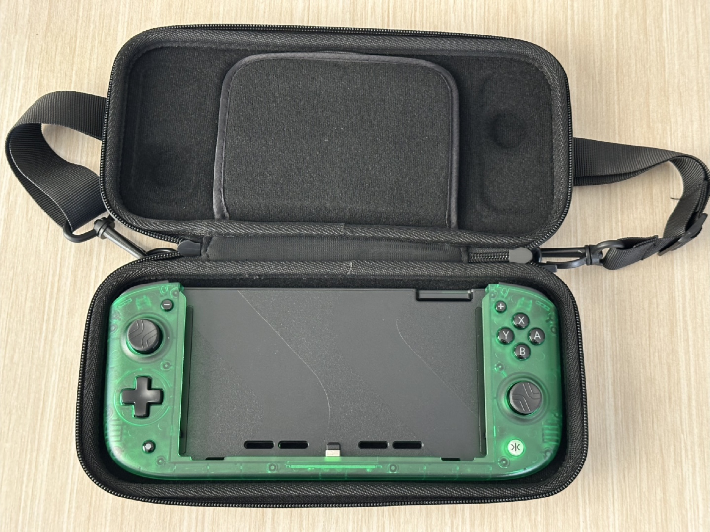 CRKD Nitro Deck for Nintendo Switch + Hard Shell Case - photo 4