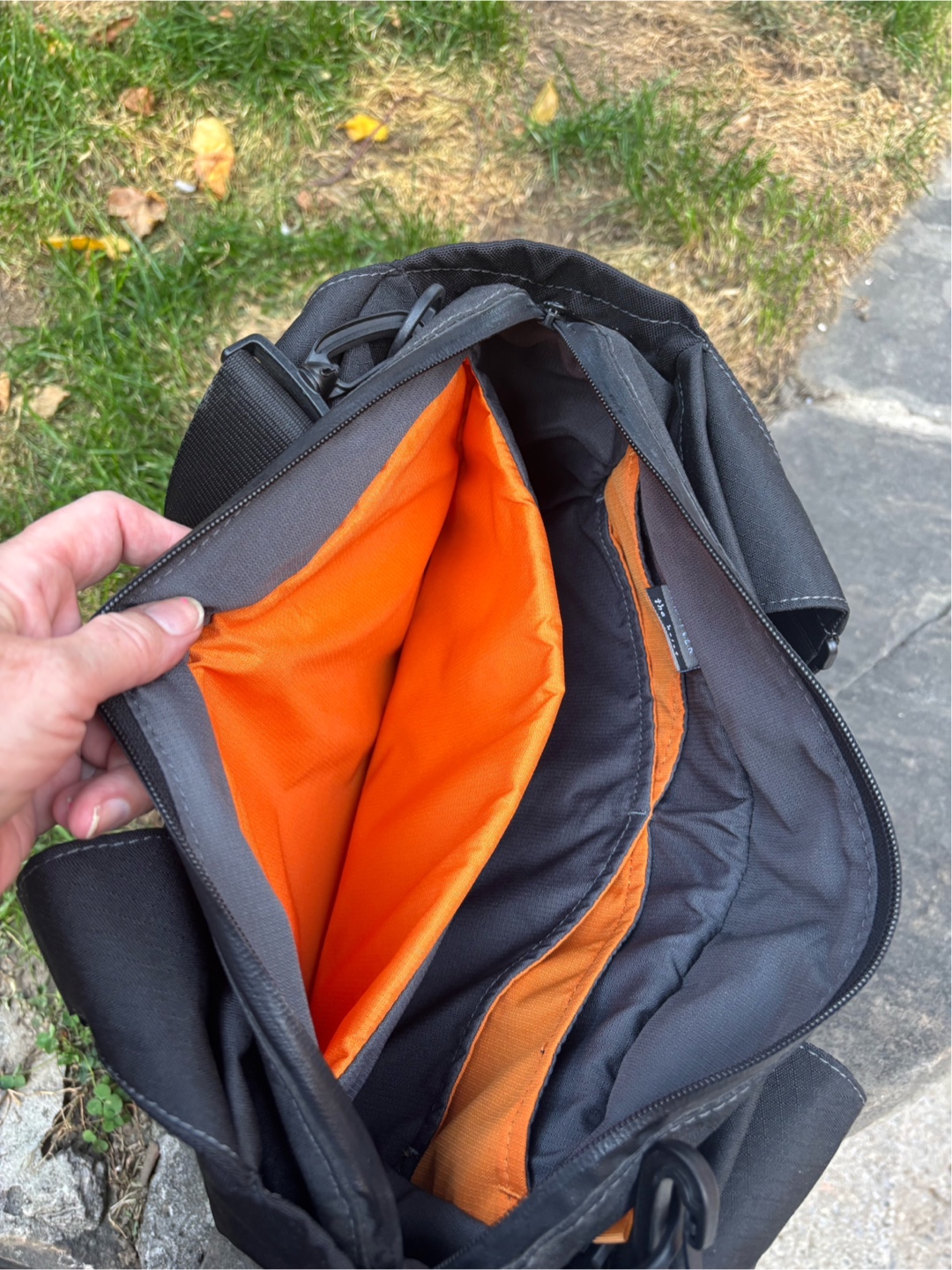 New Crumpler The Heist Laptop Bag - photo 3