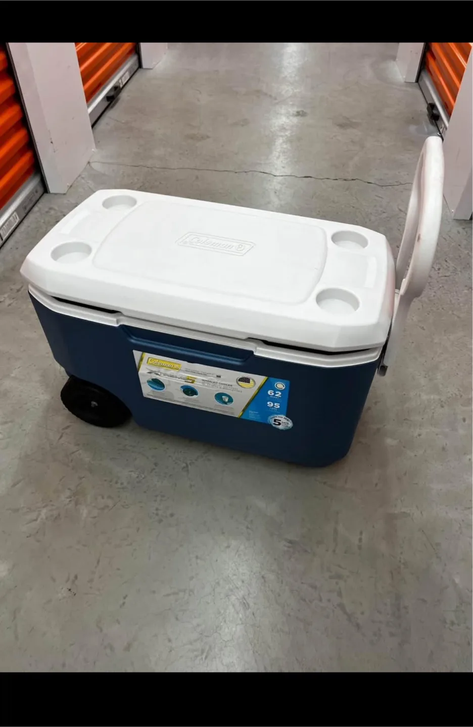 Coleman cooler with wheels image indicator(2)