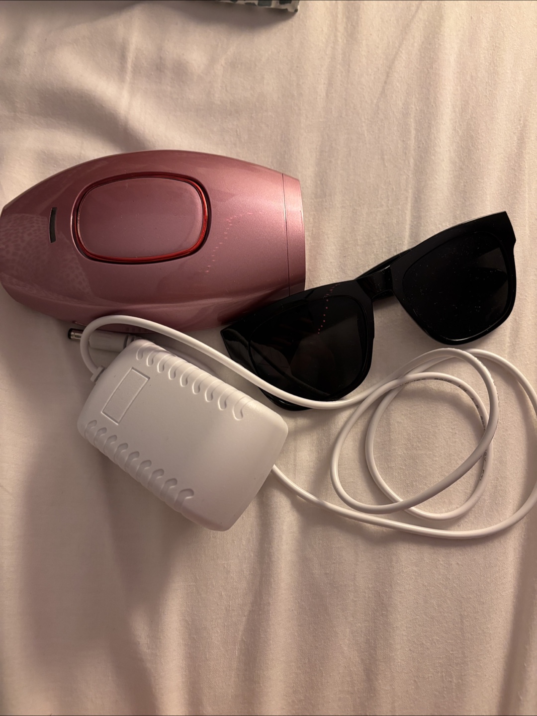 ‼️ MUST GO Hair Removal Device