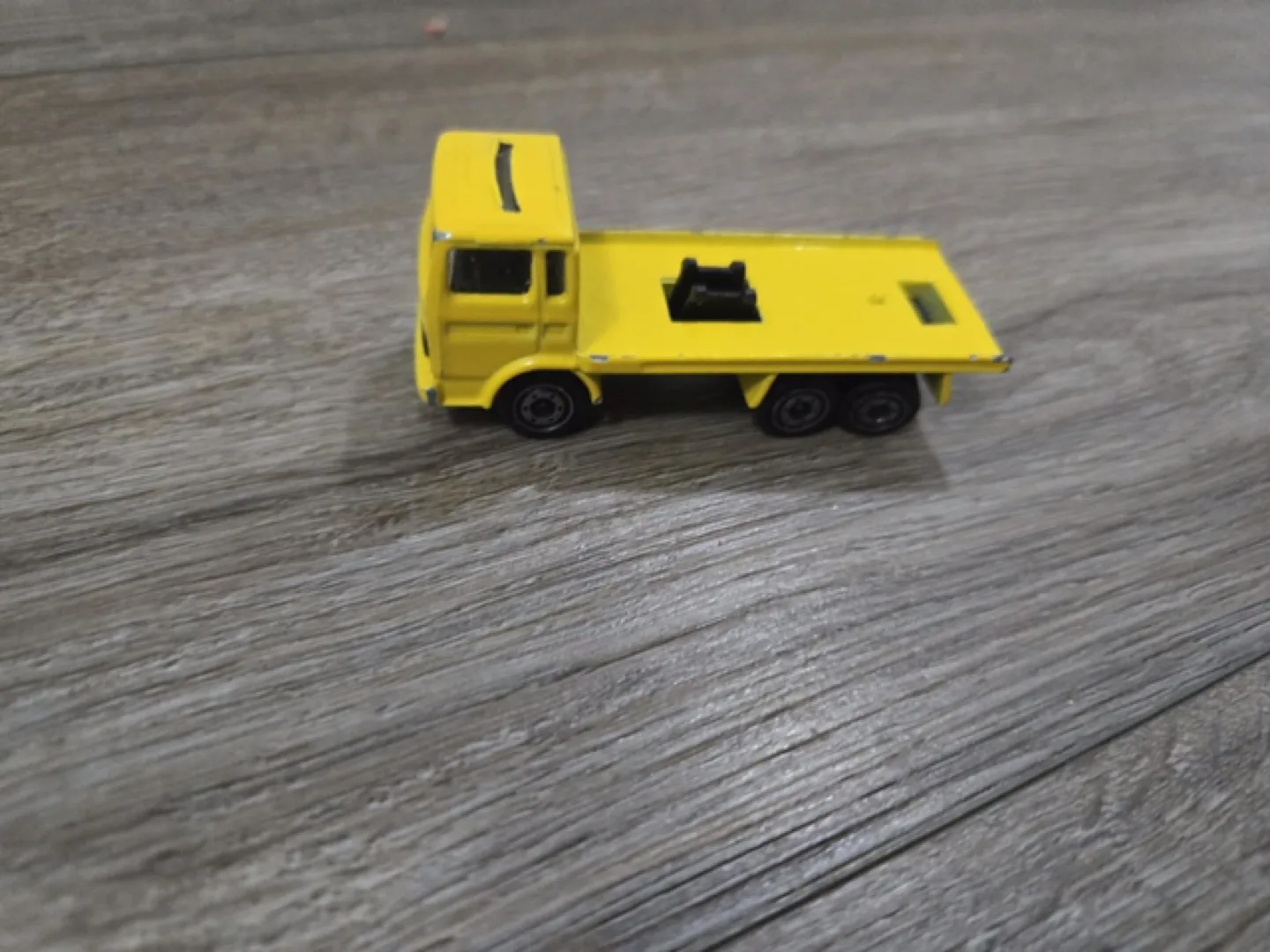 Vintage Yellow Toy Truck. #freecycle thumbnail