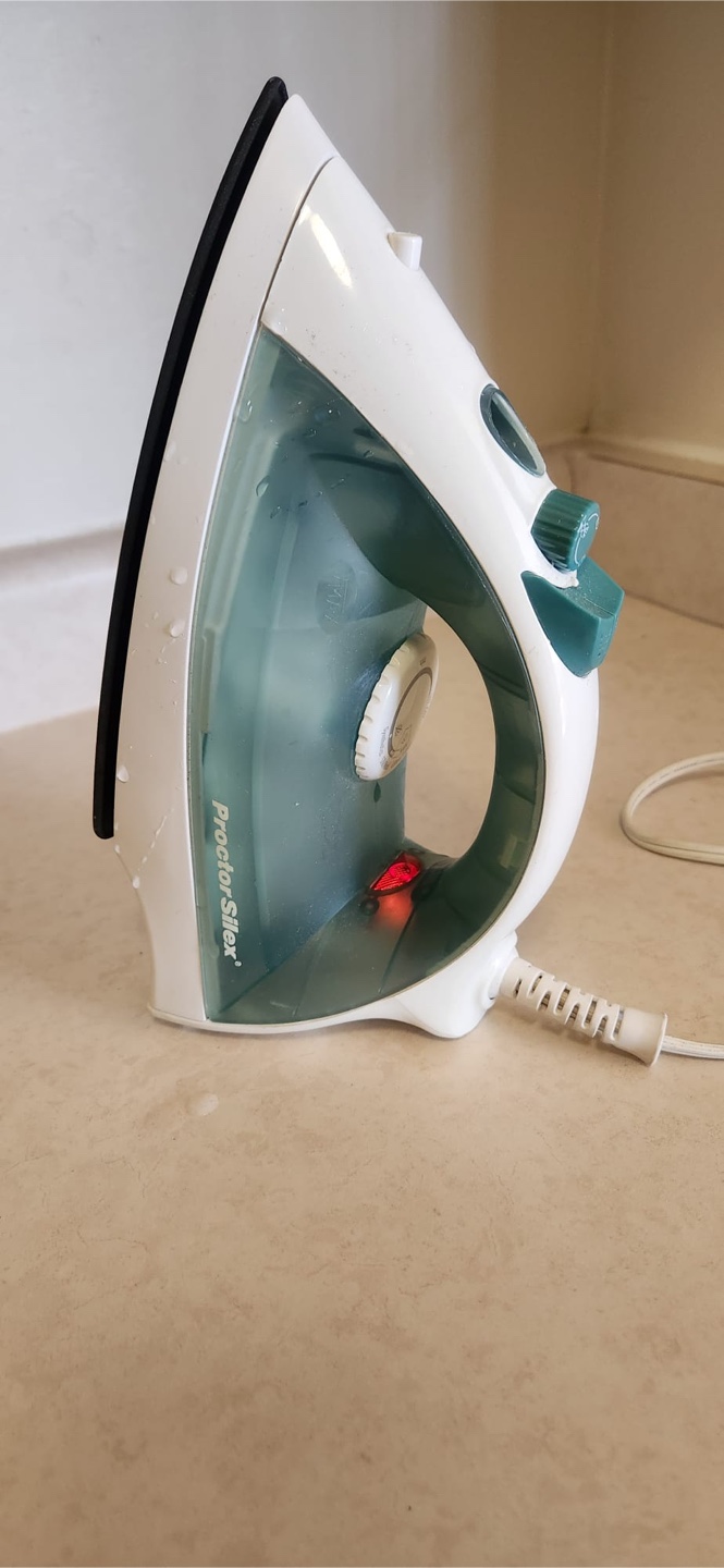 Proctor Silex Iron - Great Condition!