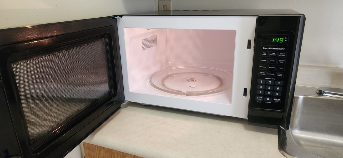 Hamilton Beach Microwave Oven - Black - photo 2