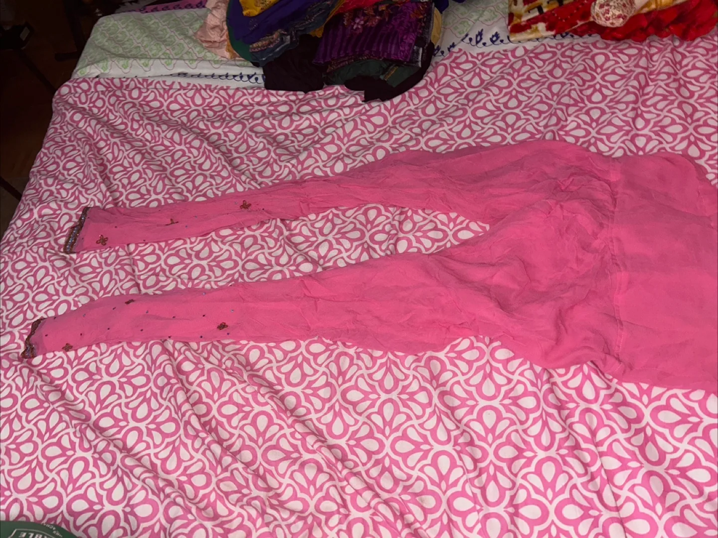 Desi Pink Salwar Kameez Pants thumbnail