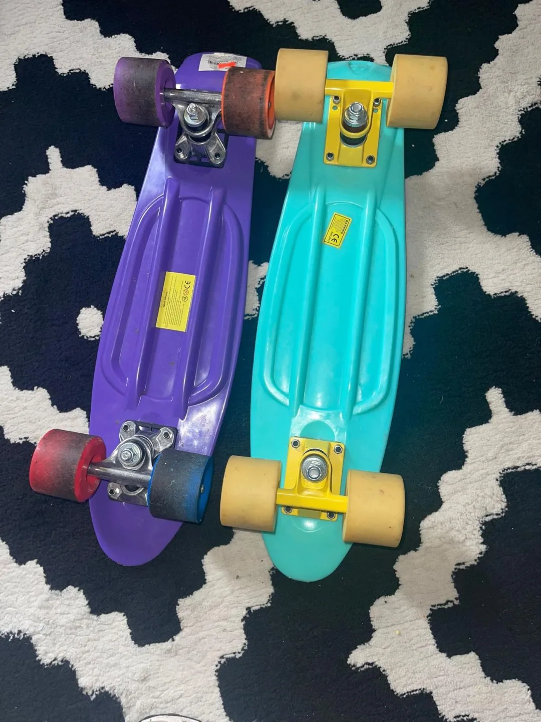 Dingen Pastel Mini Longboard Skateboard image indicator(3)