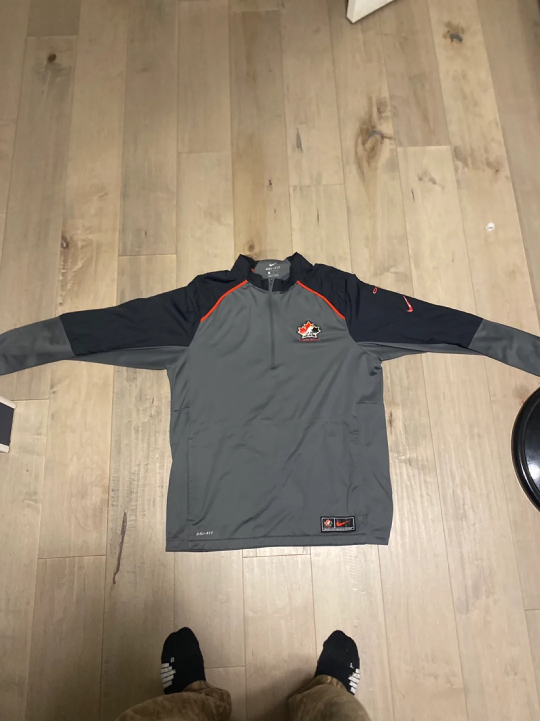 Nike Quarter Zip thumbnail