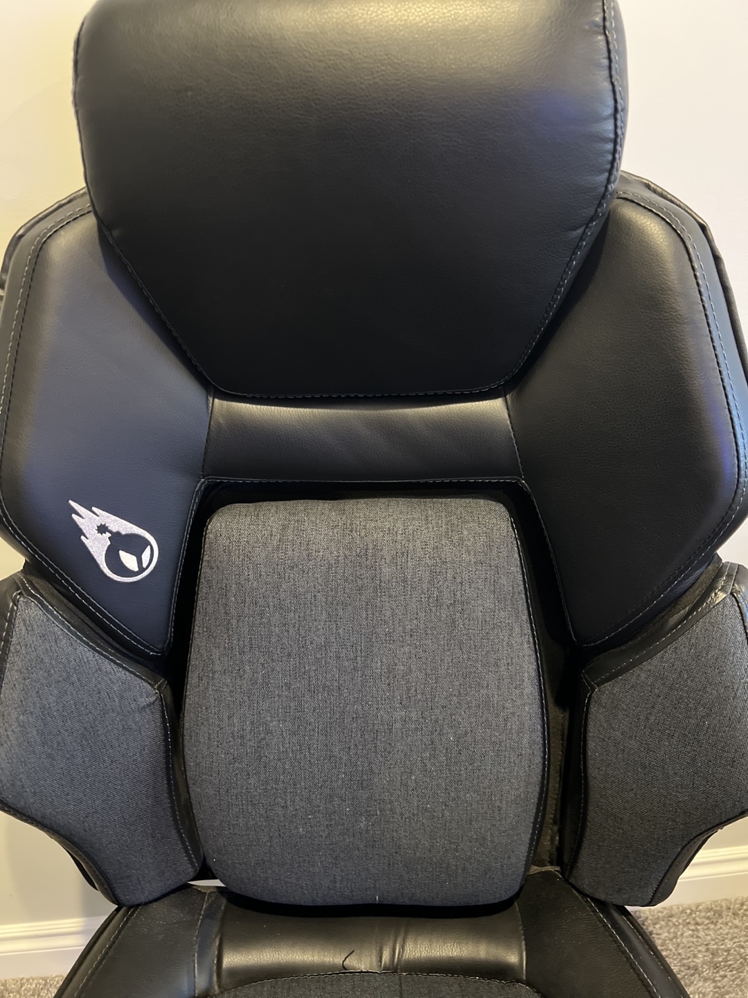 Costco Meteor Gaming Chair - Black & Grey - photo 2