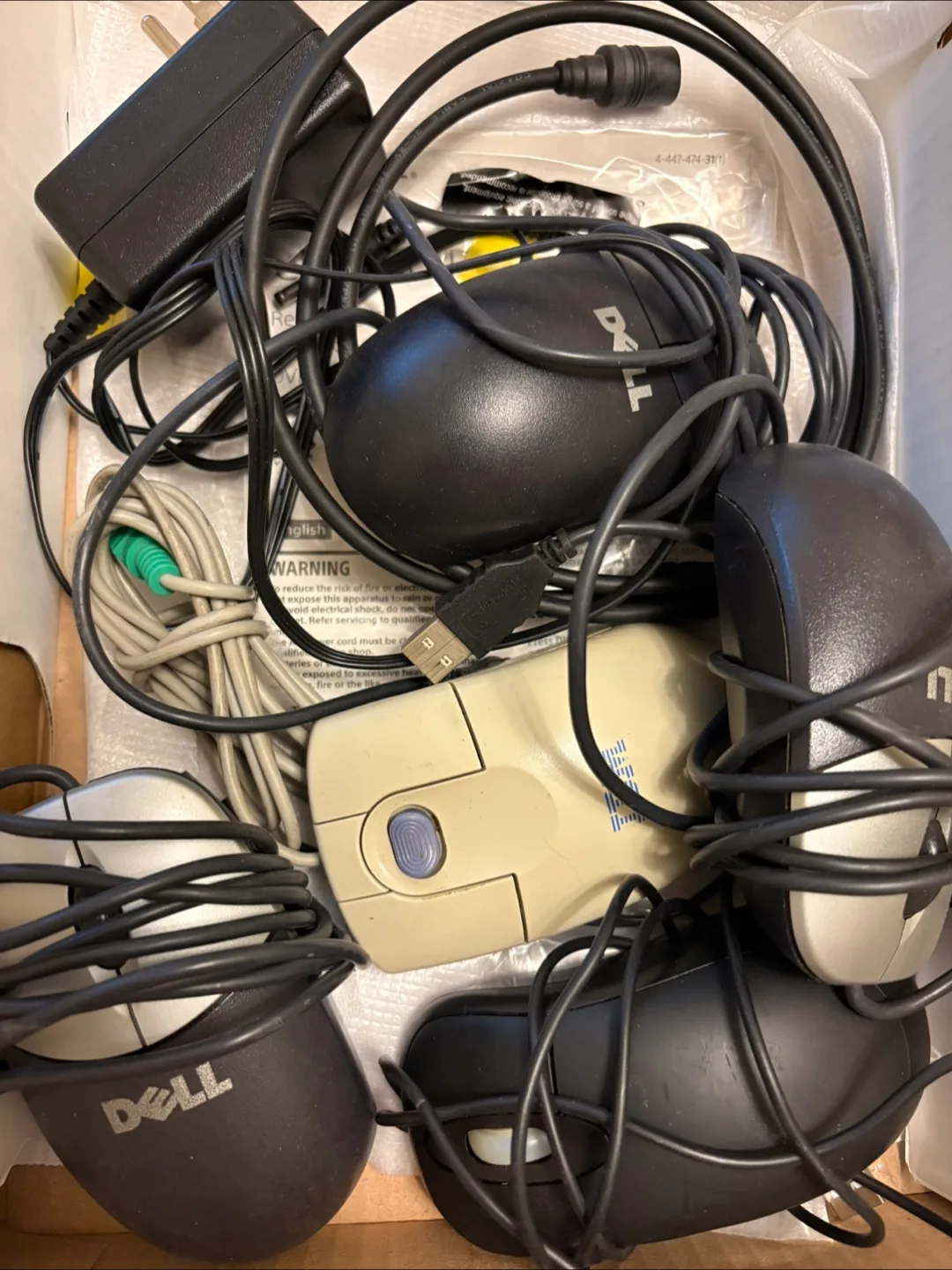 Dell & IBM Keyboards and Mice - Bundle image indicator(3)