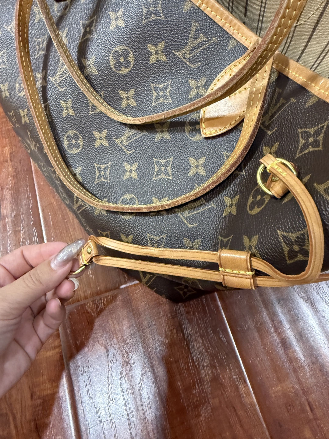 Louis Vuitton Neverfull MM Tote Bag - photo 5
