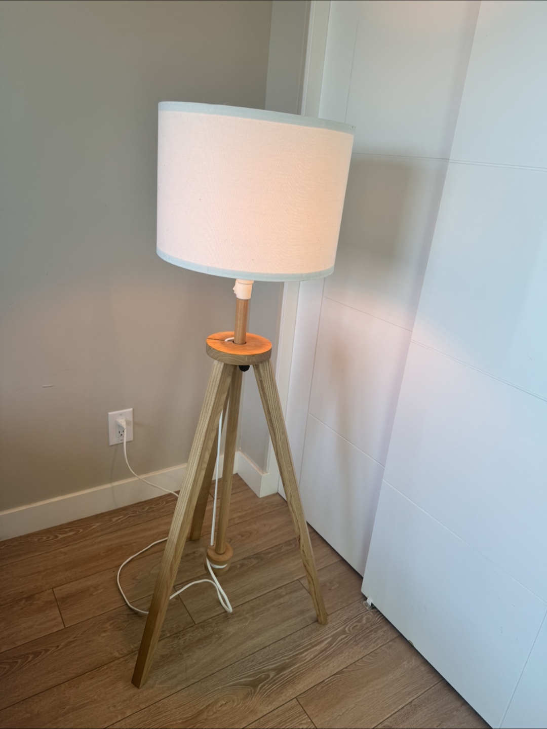 Tripod Floor Lamp
