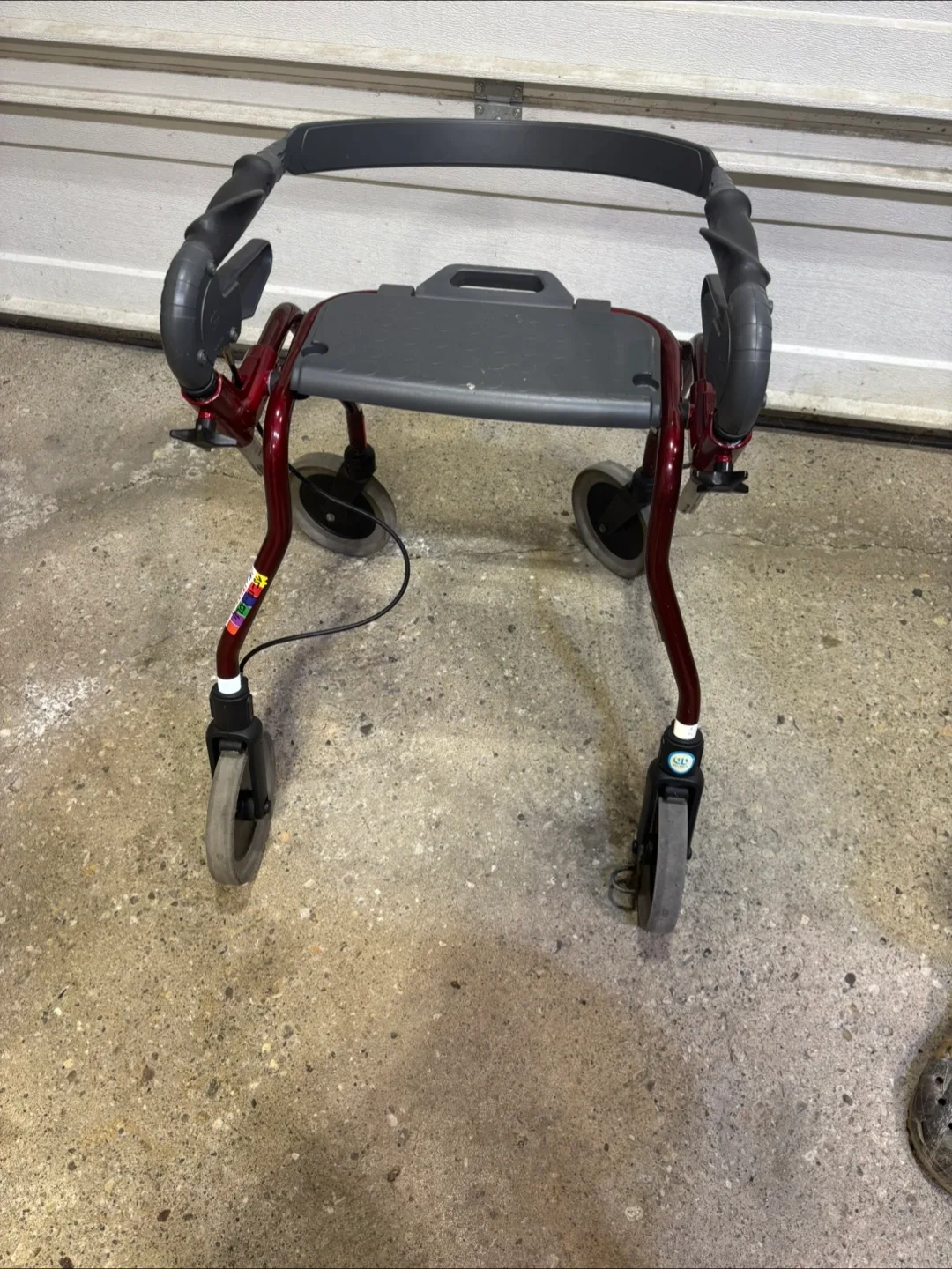 Rollator Walker with Seat image indicator(2)