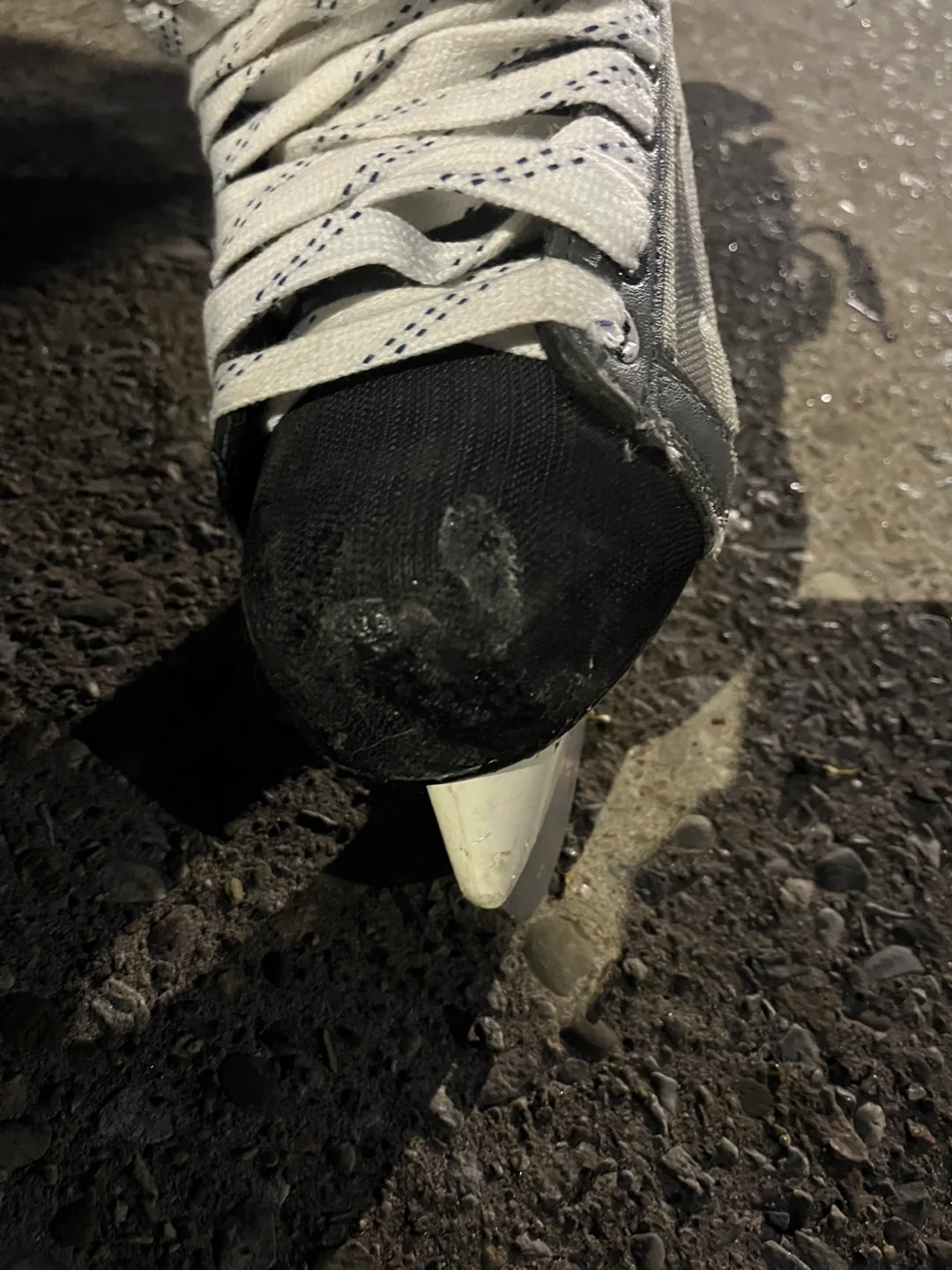 Size 9 Bauer Vapor XI Ice Hockey Skates image indicator(3)