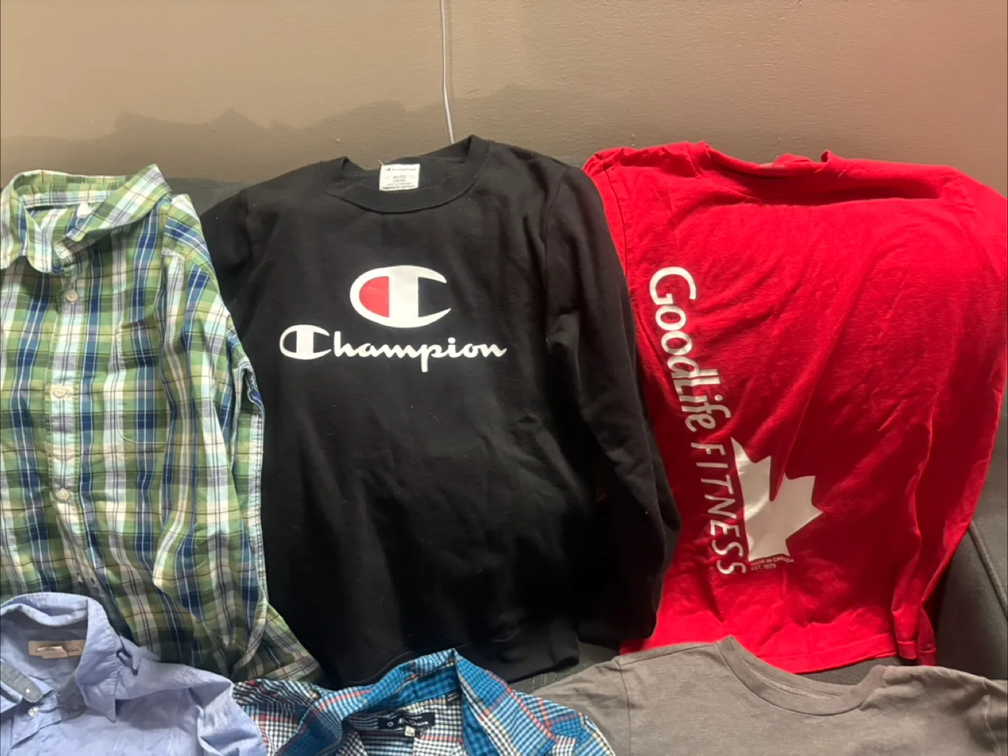 Mixed Clothing Lot - Champion XL, Fila, etc thumbnail