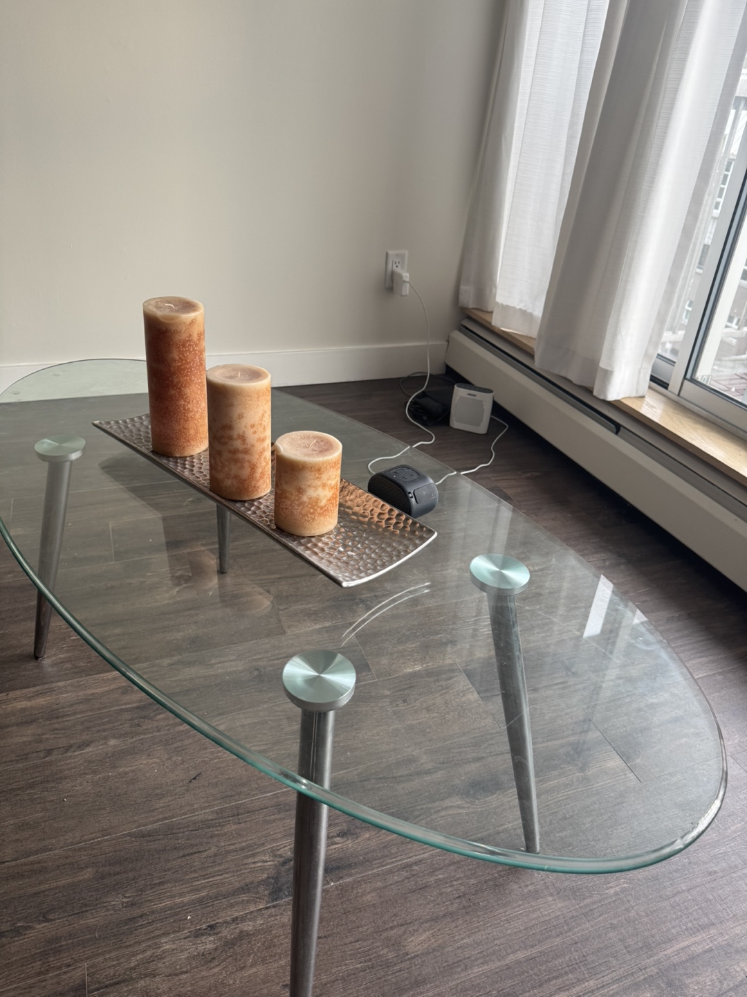 Glass Oval Coffee Table - 116cm x 54cm - photo 2