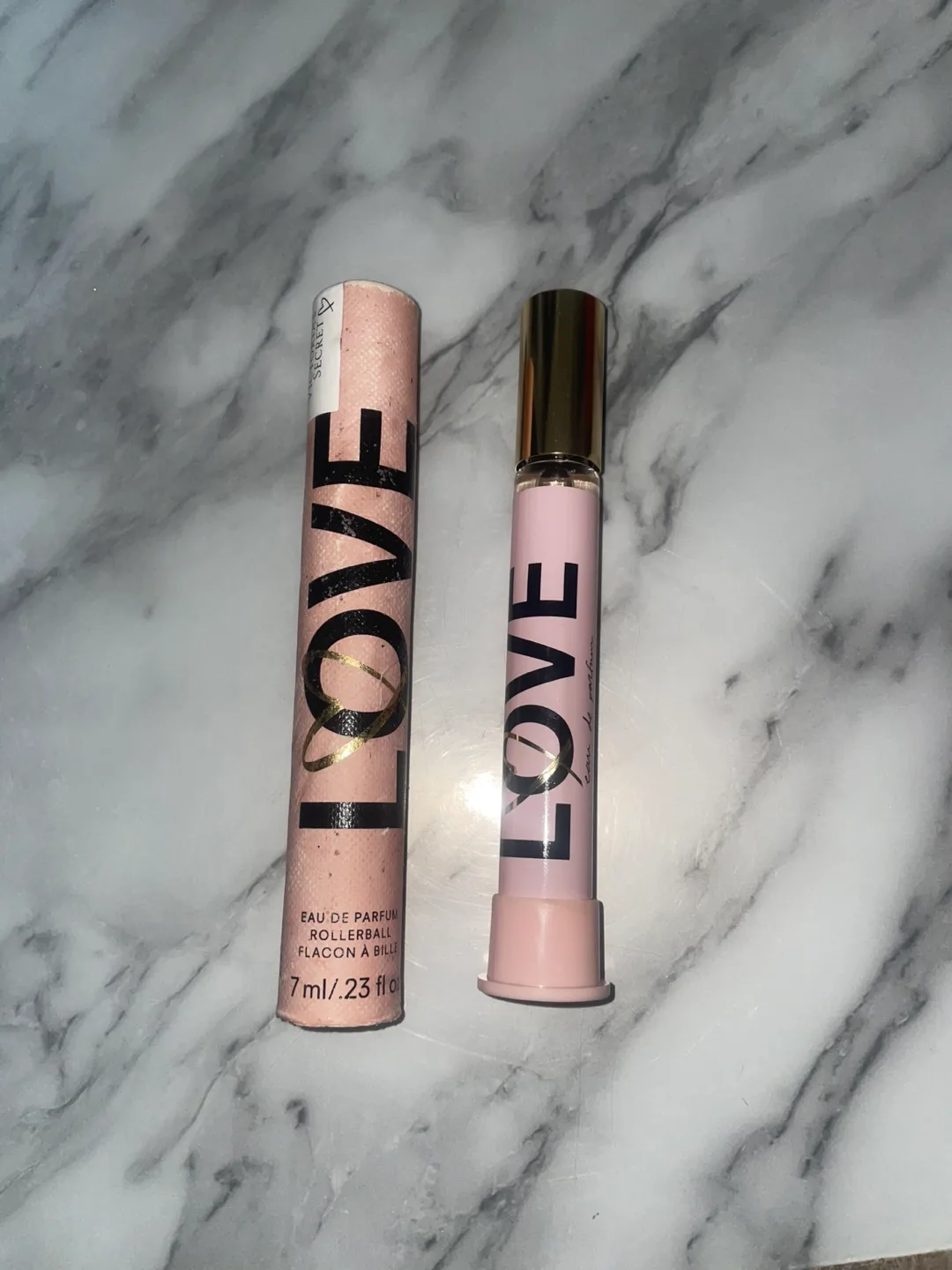 Victoria's Secret LOVE Rollerball 7ml thumbnail