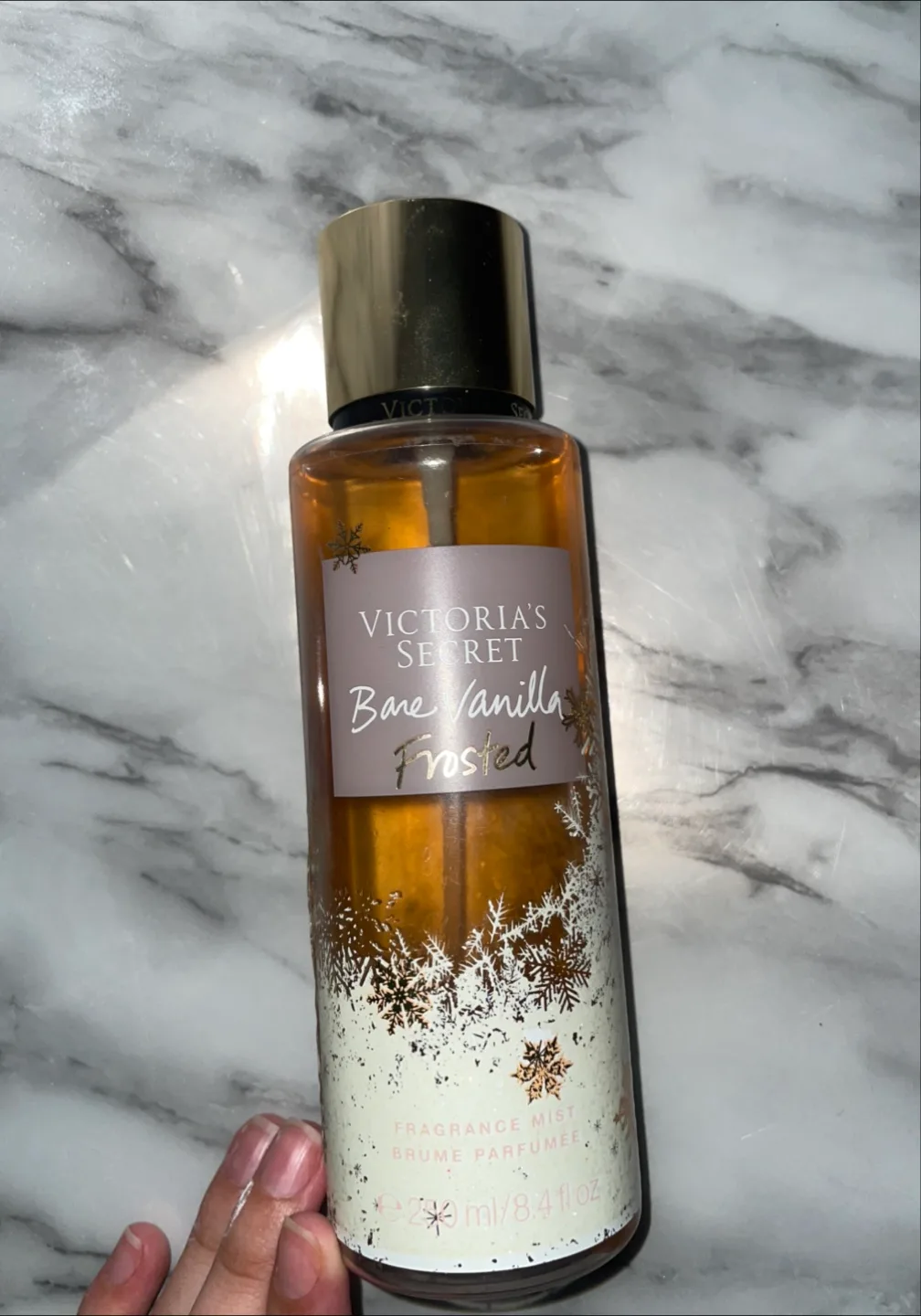 Victoria's Secret Bare Vanilla Frosted Fragrance Mist thumbnail