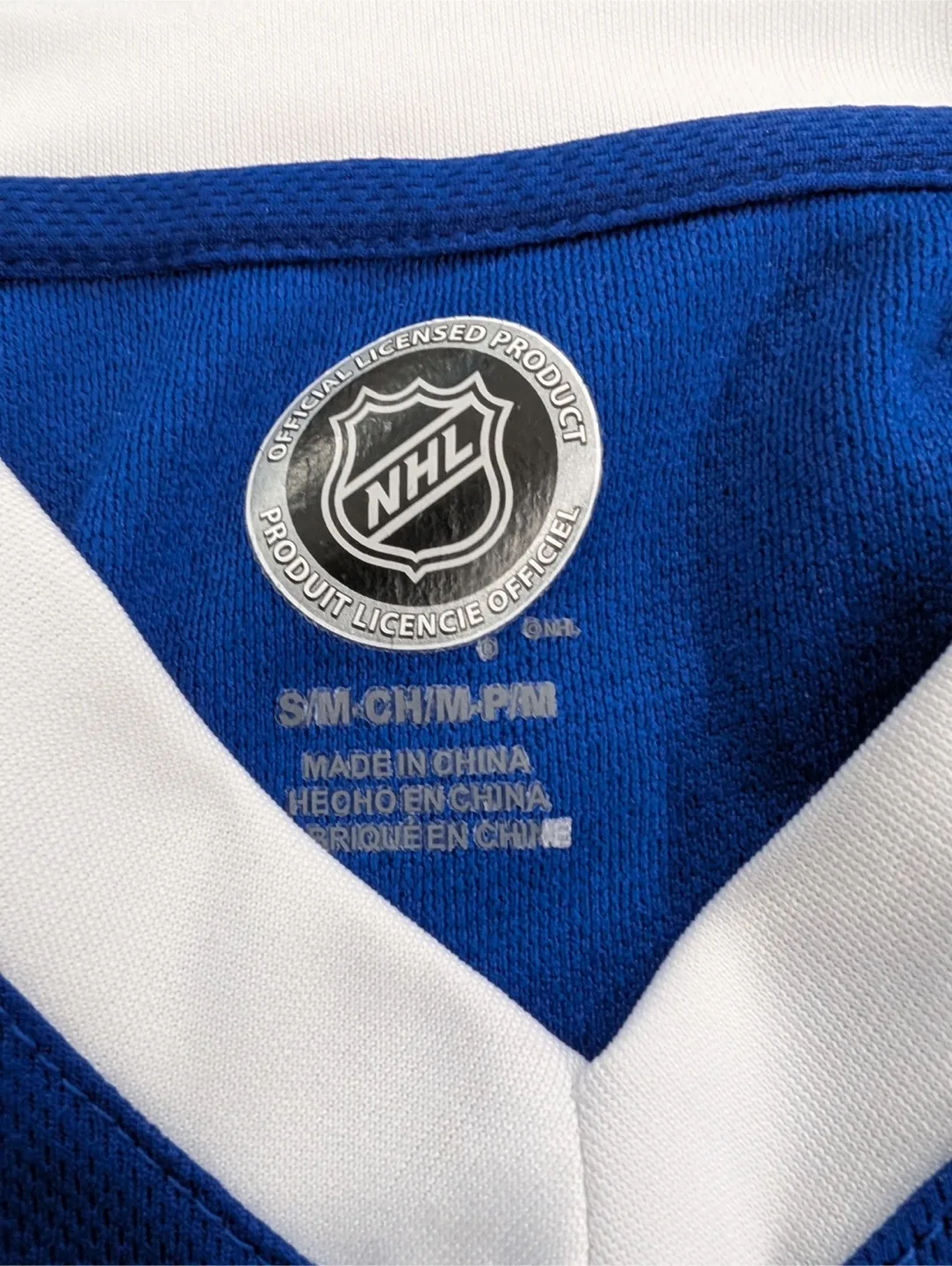 Toronto Maple Leafs NHL Jersey - Size S/M image indicator(4)