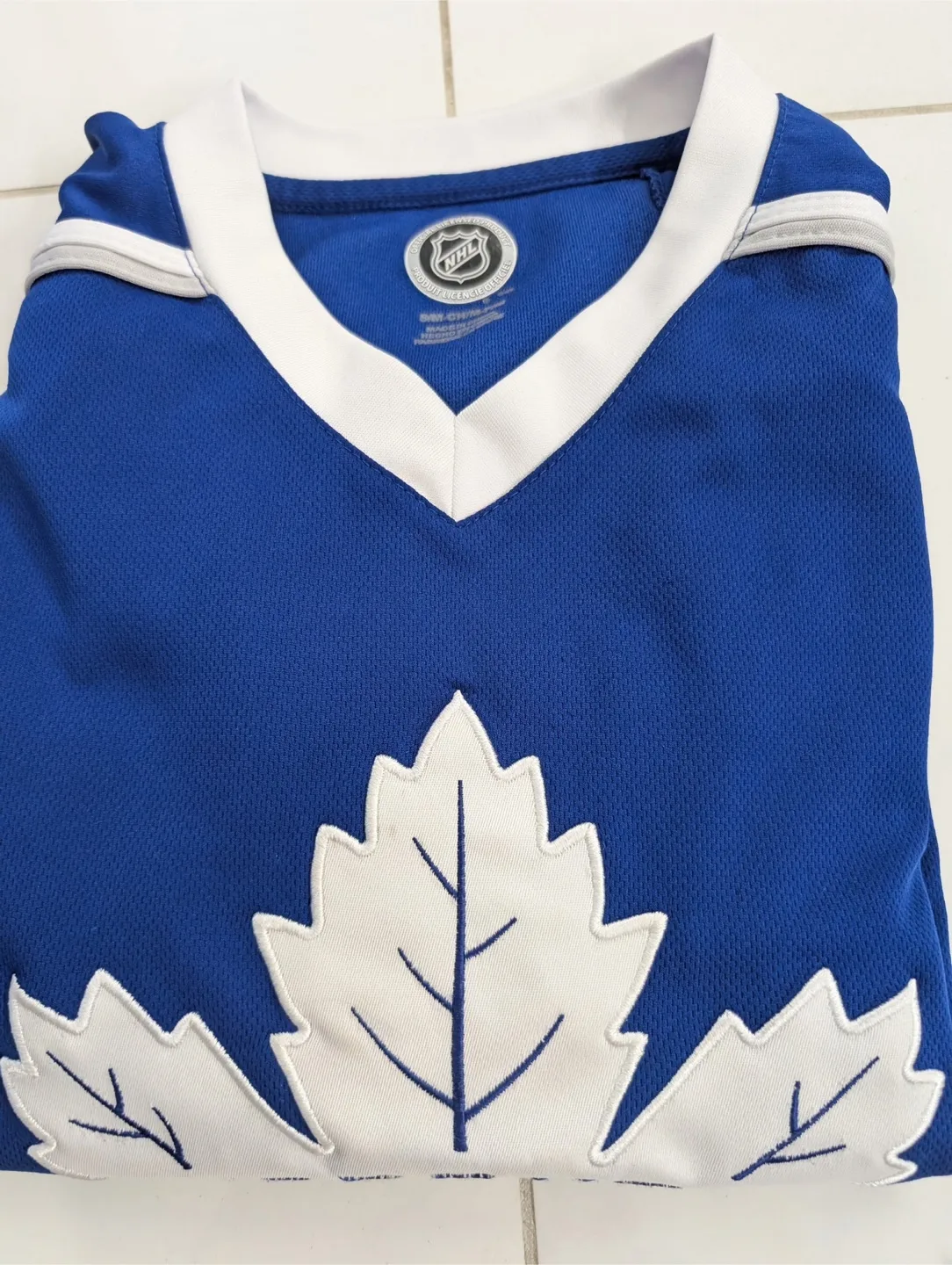 Toronto Maple Leafs NHL Jersey - Size S/M image indicator(2)