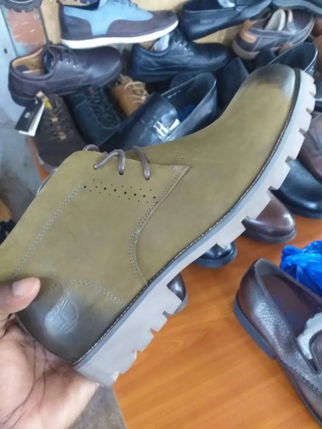 Timberland Chukka Boots, Brown Leather, Size 10 image indicator(2)