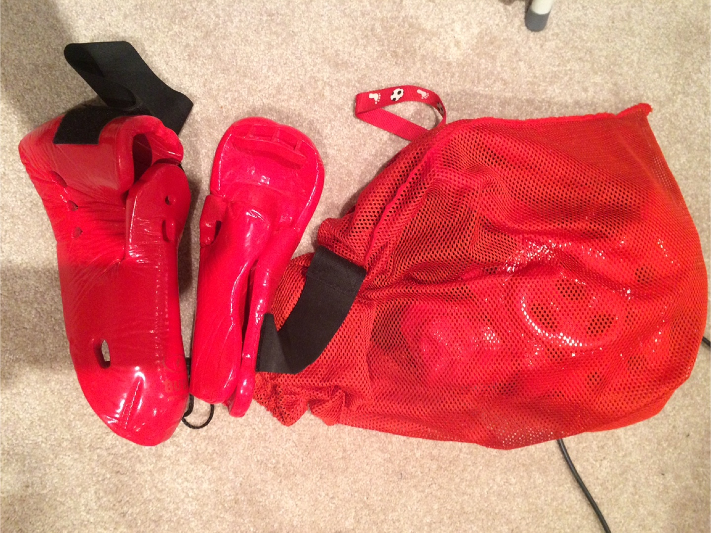 Sparring equipment -Red Martial Arts Hand & Foot Gear with Bag