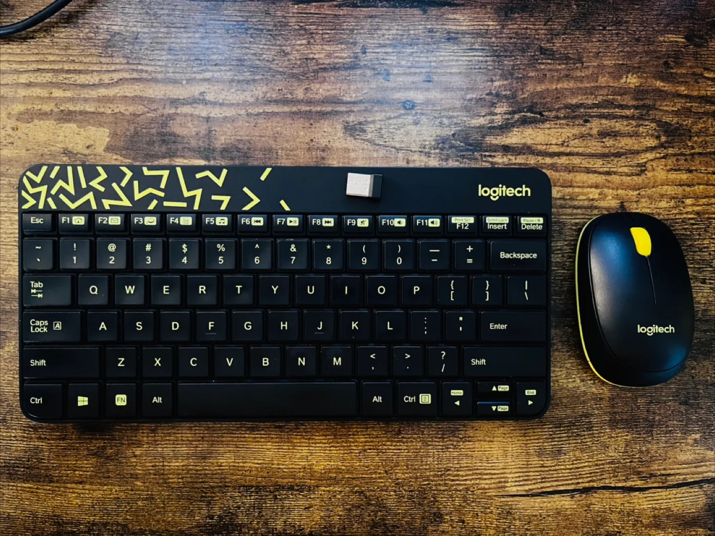 Logitech MK240 Keyboard and Mouse Combo - Black thumbnail