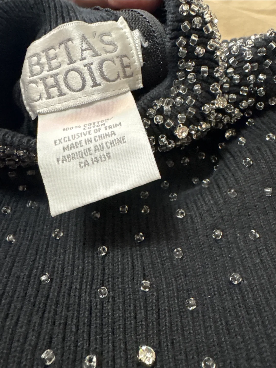 Beta's Choice Black Sleeveless Top image indicator(2)