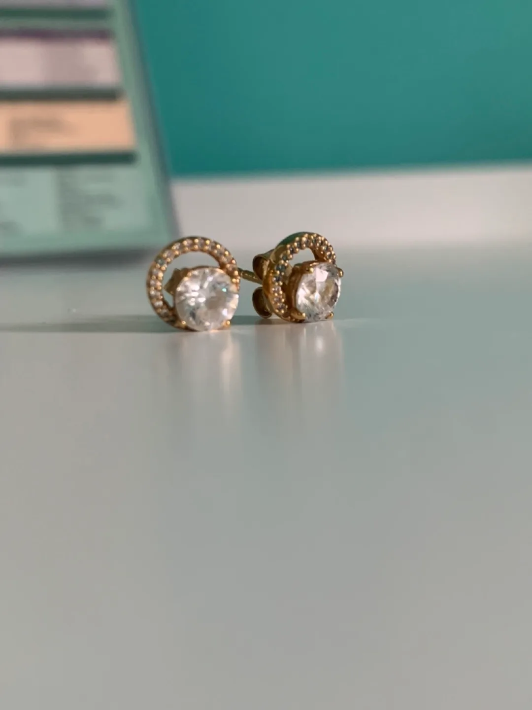 Pandora Gold Stud Earrings thumbnail