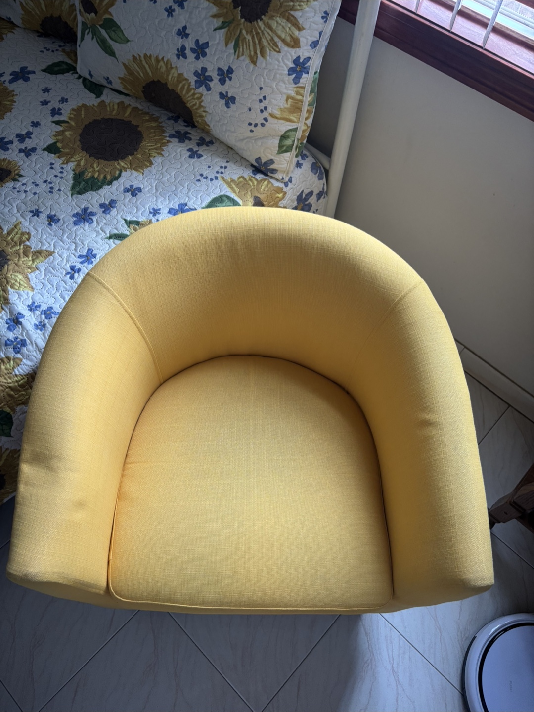 Yellow Tub Chair - photo 2