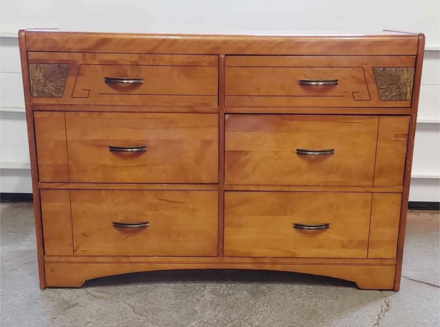 Vintage 6-Drawer Dresser - photo 2