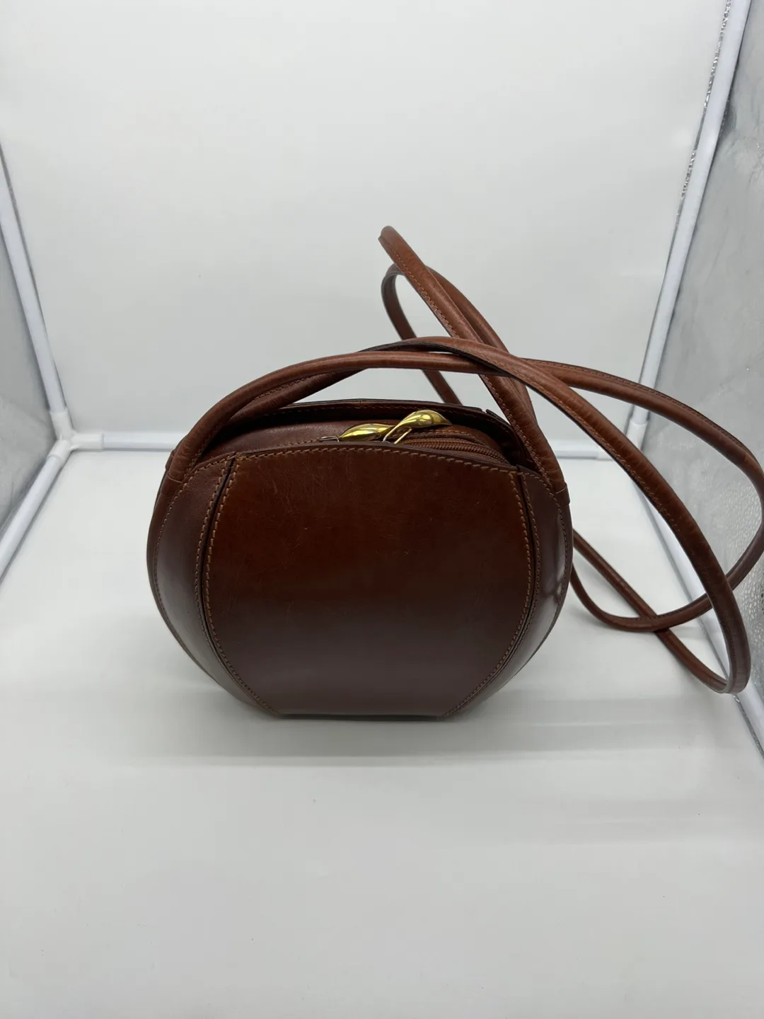 De Vecchi by Hamilton Hodge Brown Leather Crossbody thumbnail
