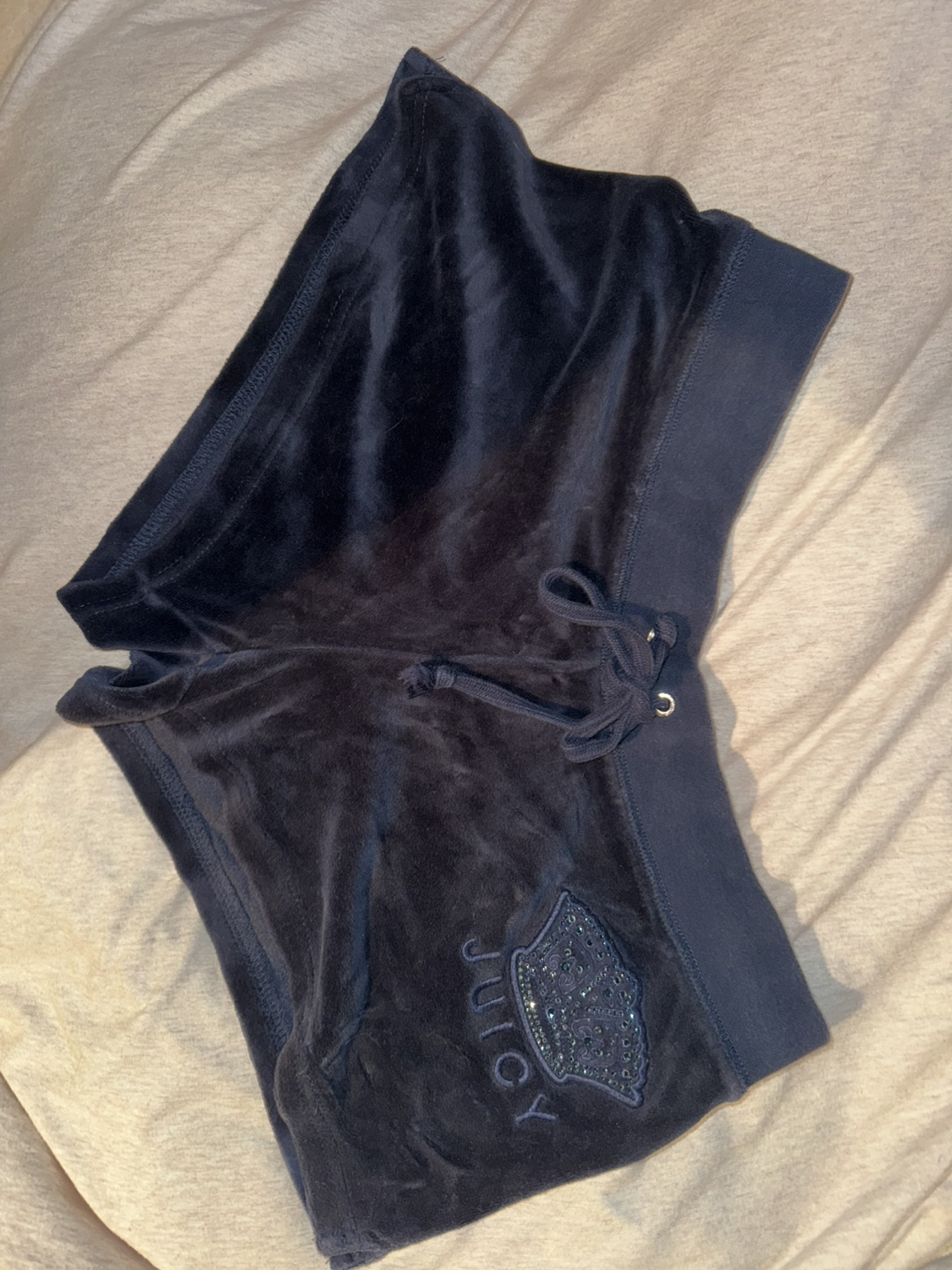 Juicy Couture Blue Velour Shorts - photo 3
