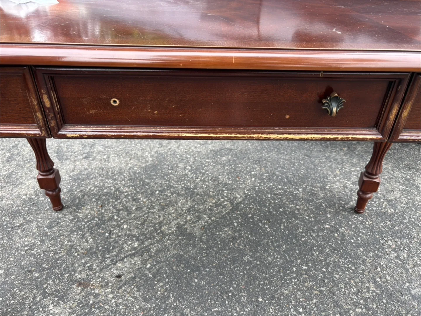 Bombay & Co. Wooden Desk image indicator(4)