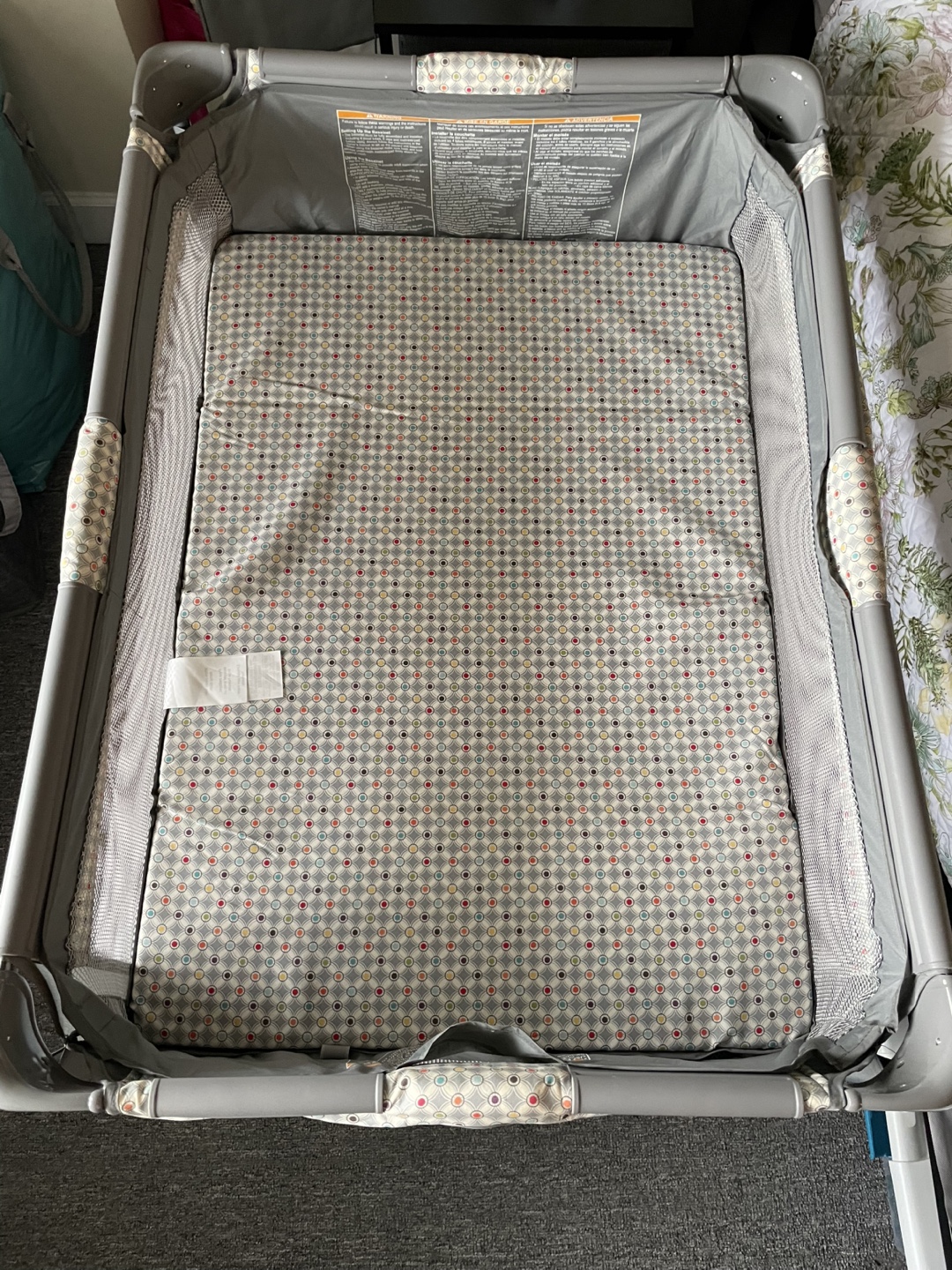 Graco Pack 'n Play On The Go Playard - photo 2