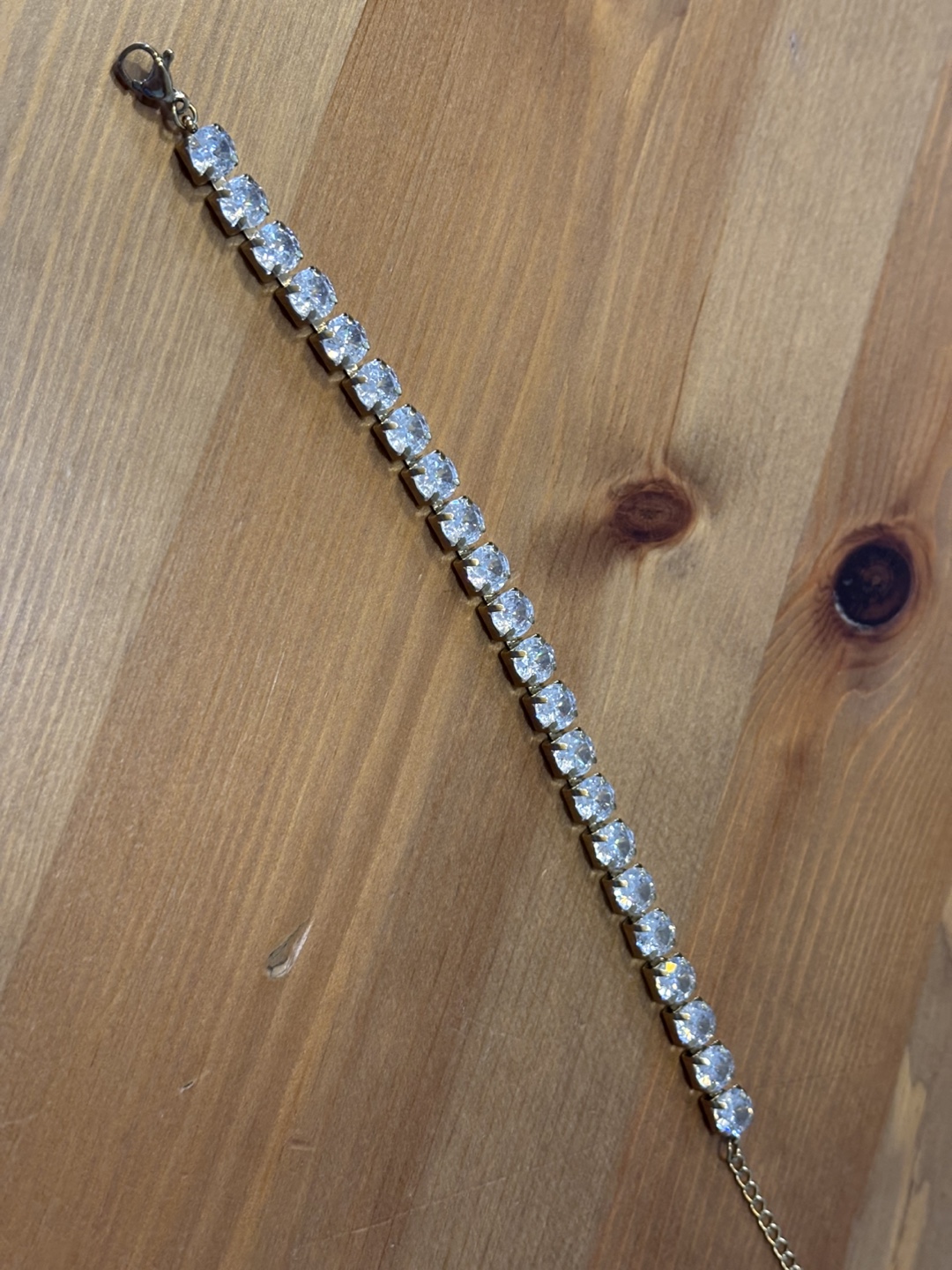 Gold & Cubic Zirconia Bracelet (NOT REAL GOLD) - photo 3