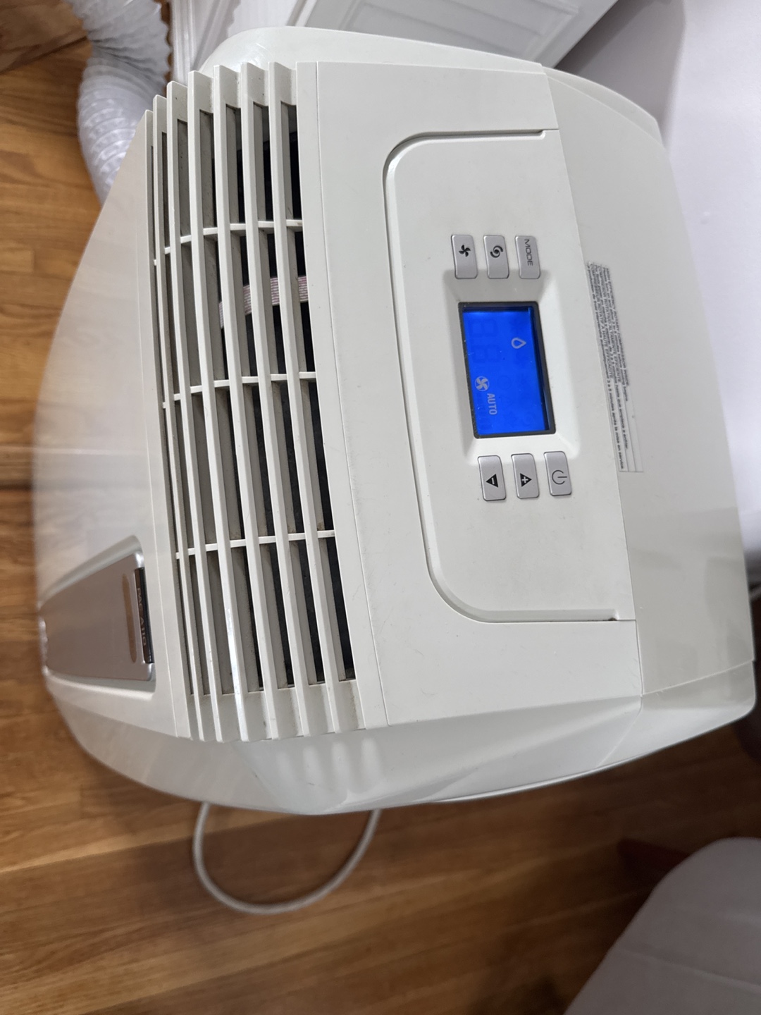 DeLonghi Pinguino PAC Air Conditioner - photo 2
