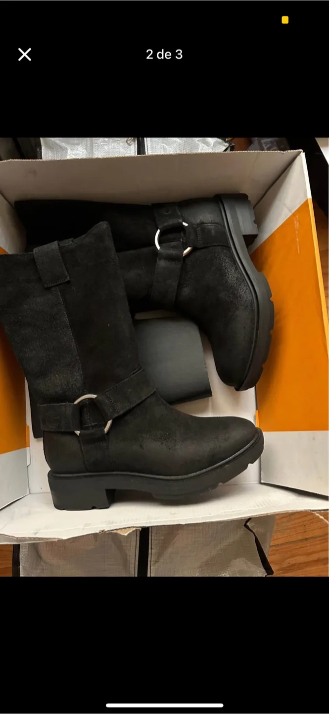 Timberland Black Suede Boots with Box thumbnail