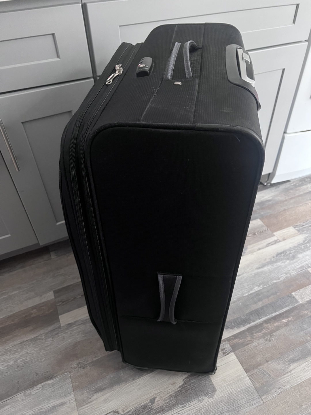Legend Walker Black Rolling Suitcase - photo 2