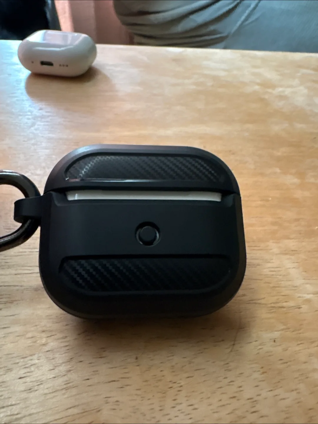 Apple AirPods 3rd Gen with Case image indicator(2)