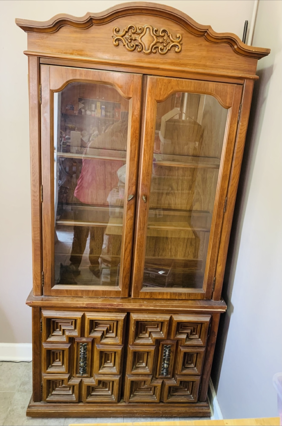 Wooden China Cabinet #freecycle - photo 2