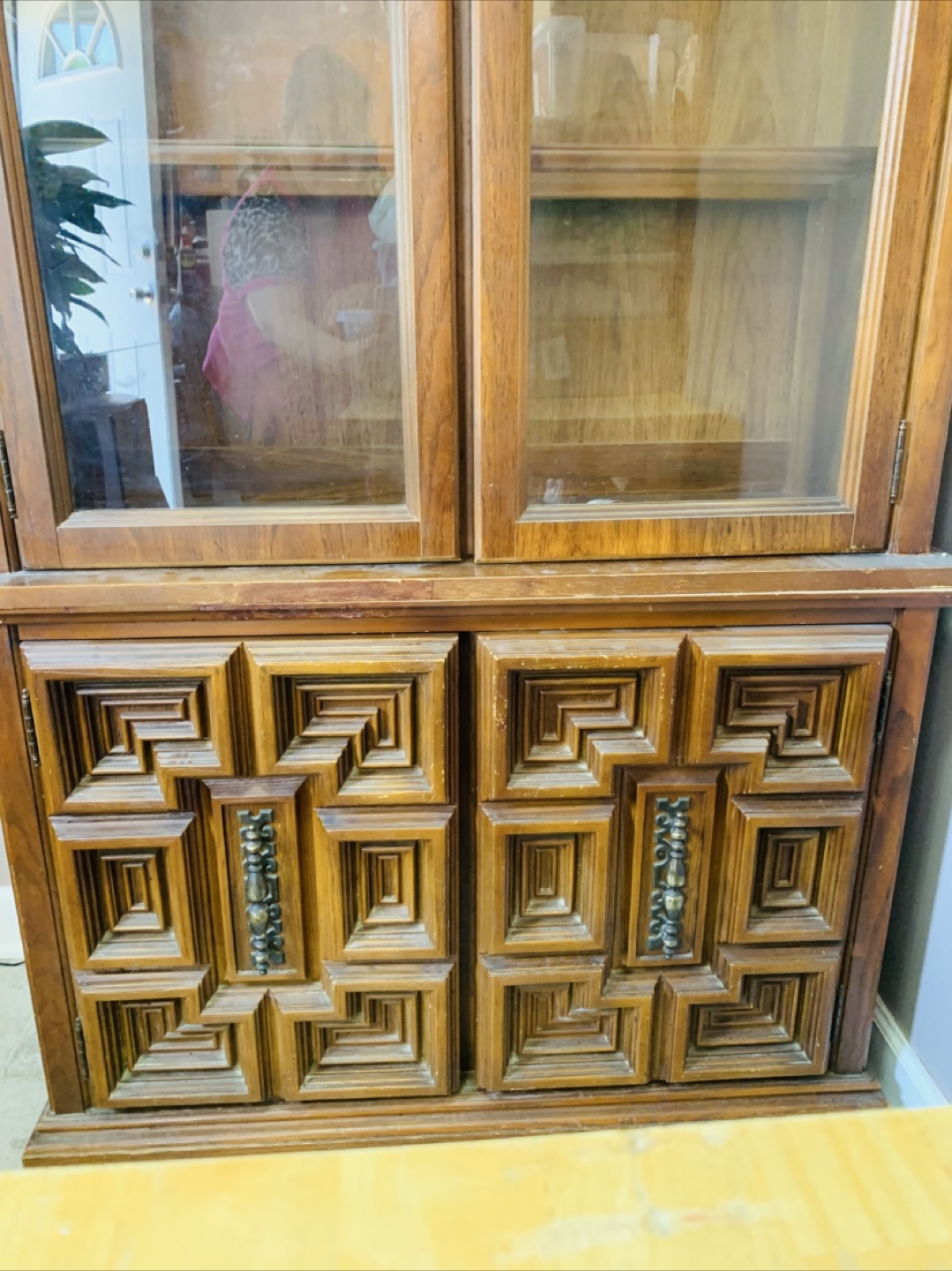 Wooden China Cabinet #freecycle - photo 3