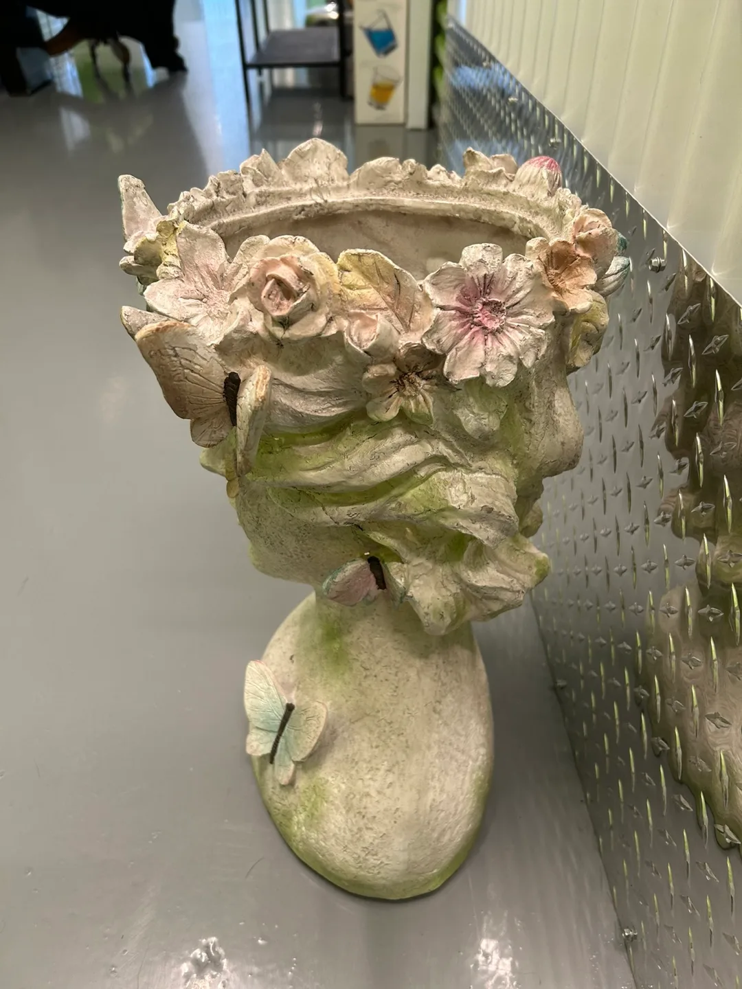 Decorative Head Planter image indicator(2)