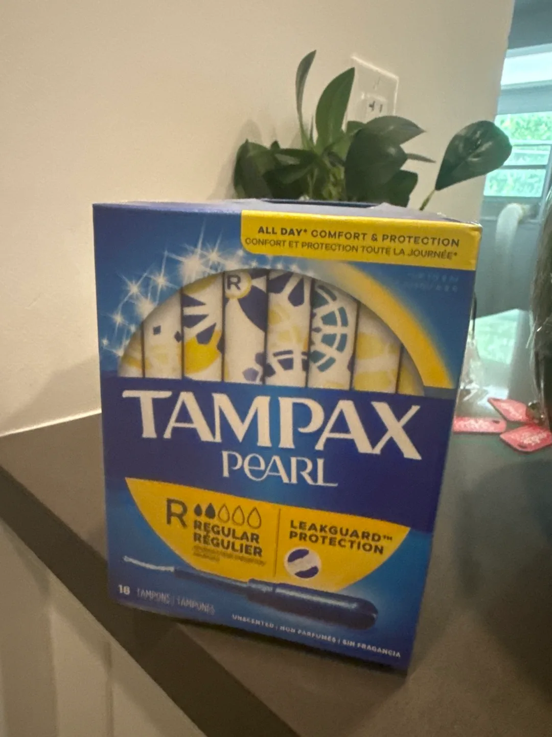 Pack of 3 Tampax Pearl Regular Tampons, 54 count thumbnail