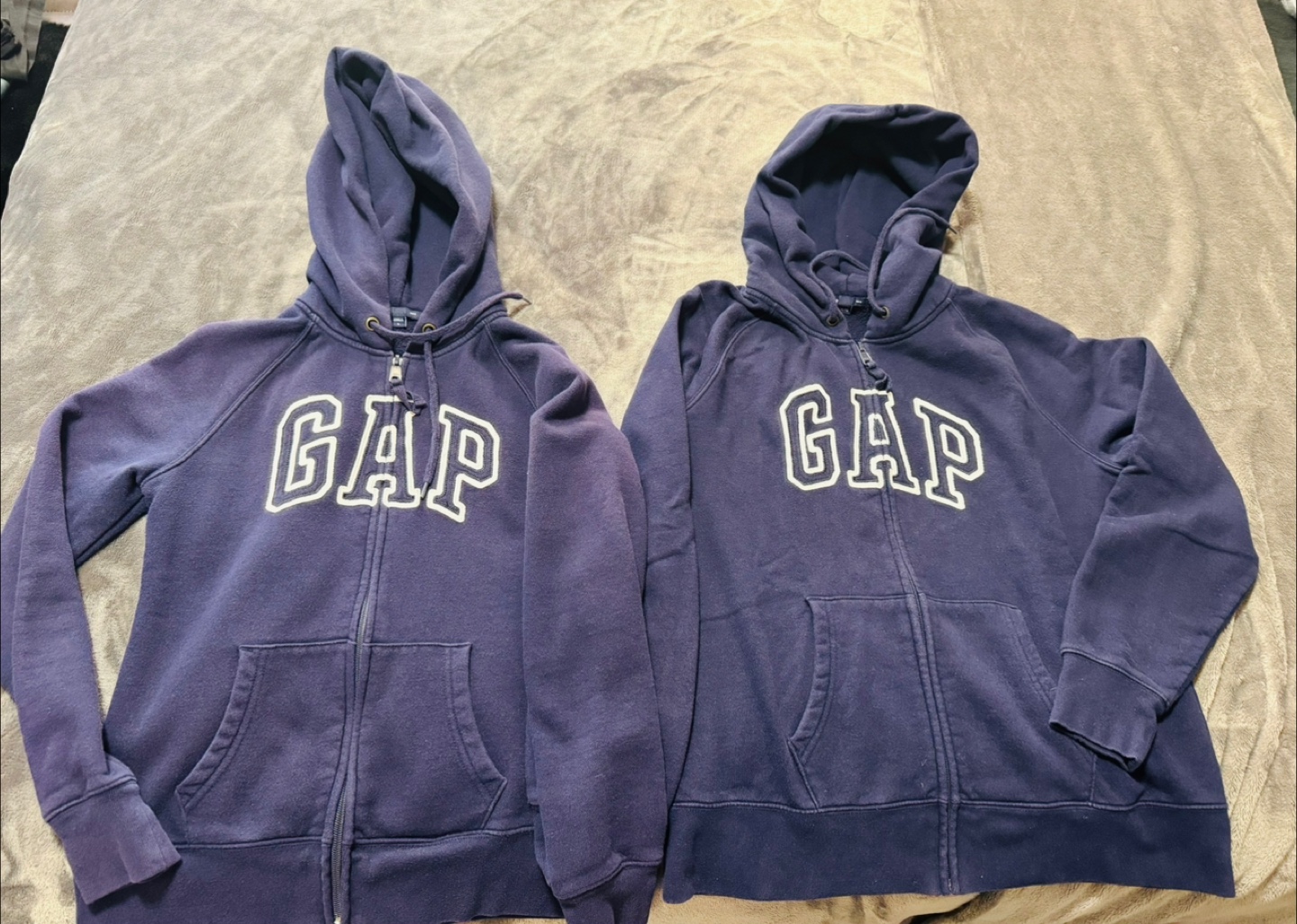 GAP Full Zip Hoodie - Size S and XL Navy Blue - photo 2
