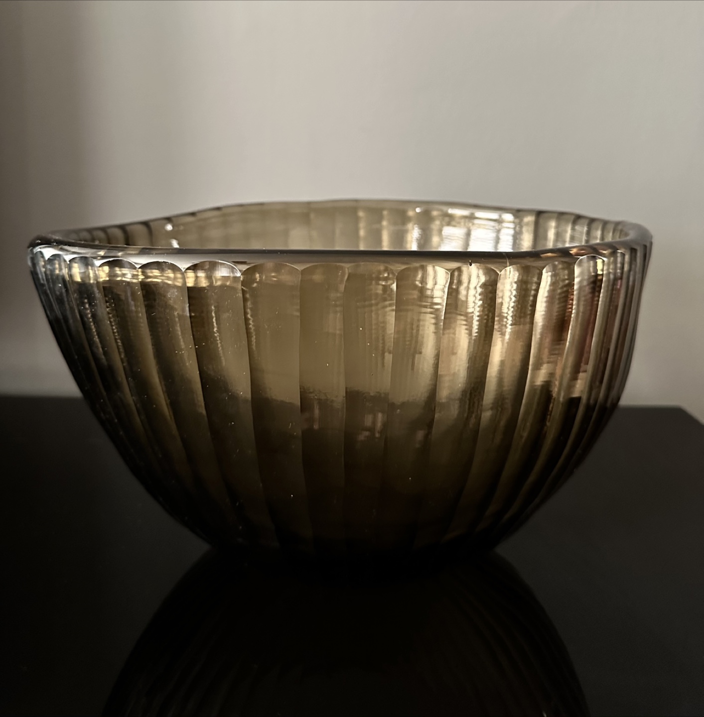 Large Ribbed Bowl Amber / Smoke - photo 5